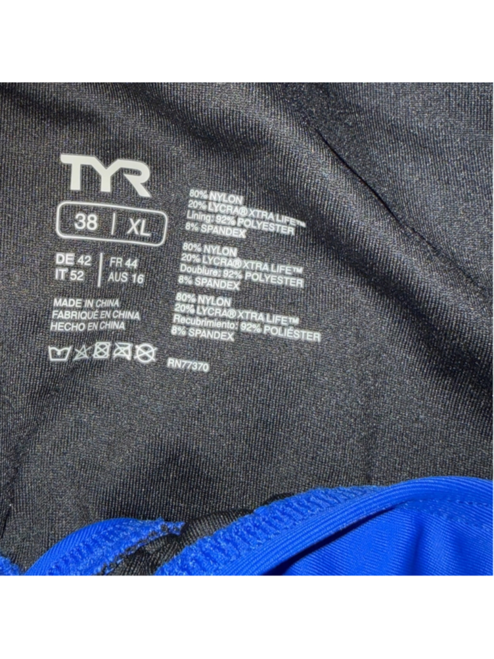 TYR Women’s Solid Maxfit One Piece Swimsuit Royal Blue Size 38 XL NWT - Picture 4 of 5